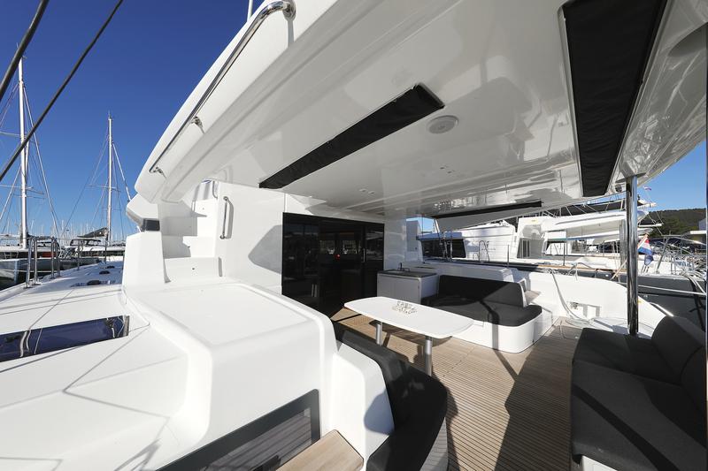 Book yachts online - catamaran - Lagoon 50 - CELESTE DEL MAR - rent