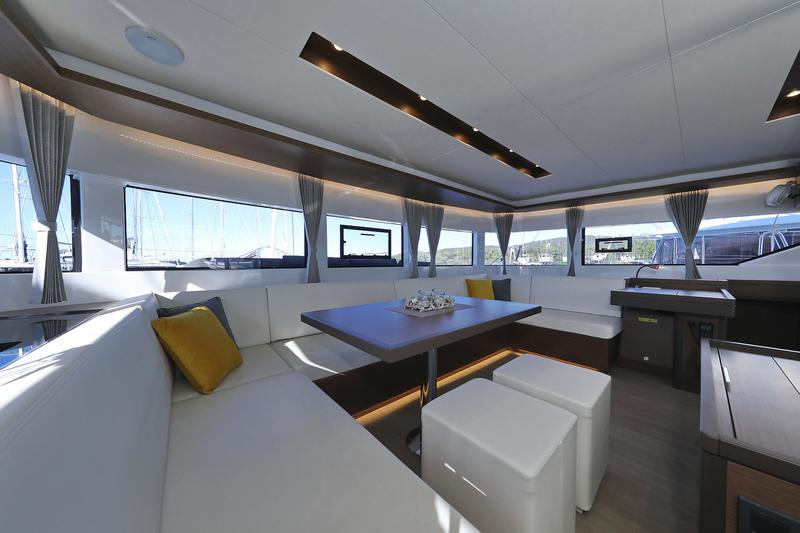 Book yachts online - catamaran - Lagoon 50 - CELESTE DEL MAR - rent