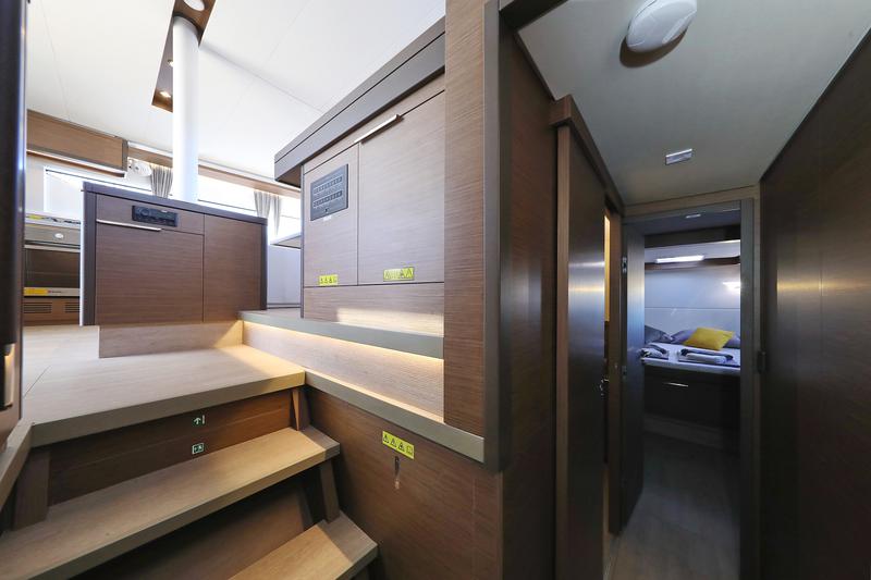 Book yachts online - catamaran - Lagoon 50 - CELESTE DEL MAR - rent