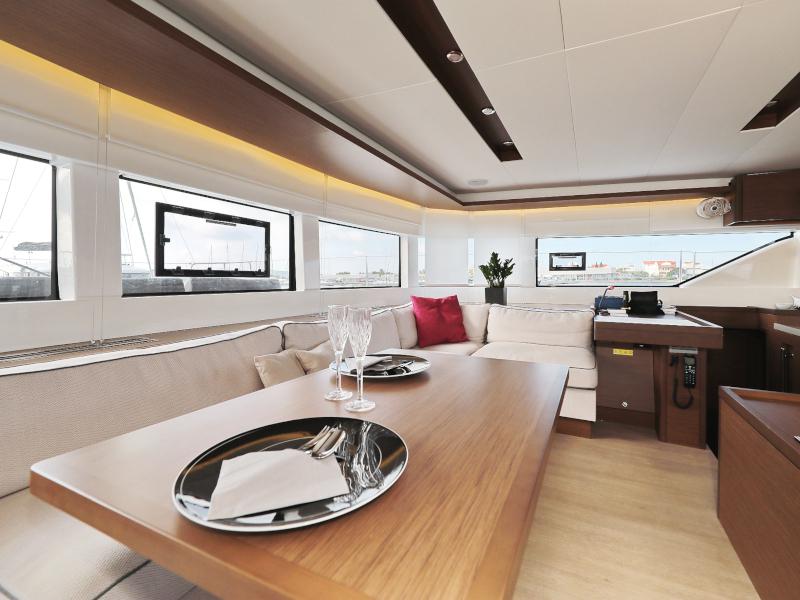 Book yachts online - catamaran - Lagoon 50 - 50 CENT - rent