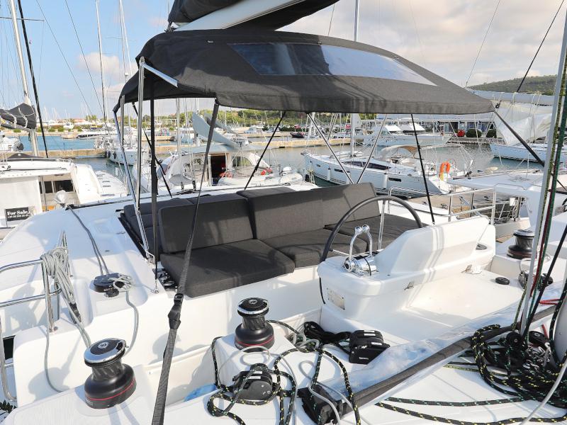 Book yachts online - catamaran - Lagoon 50 - 50 CENT - rent