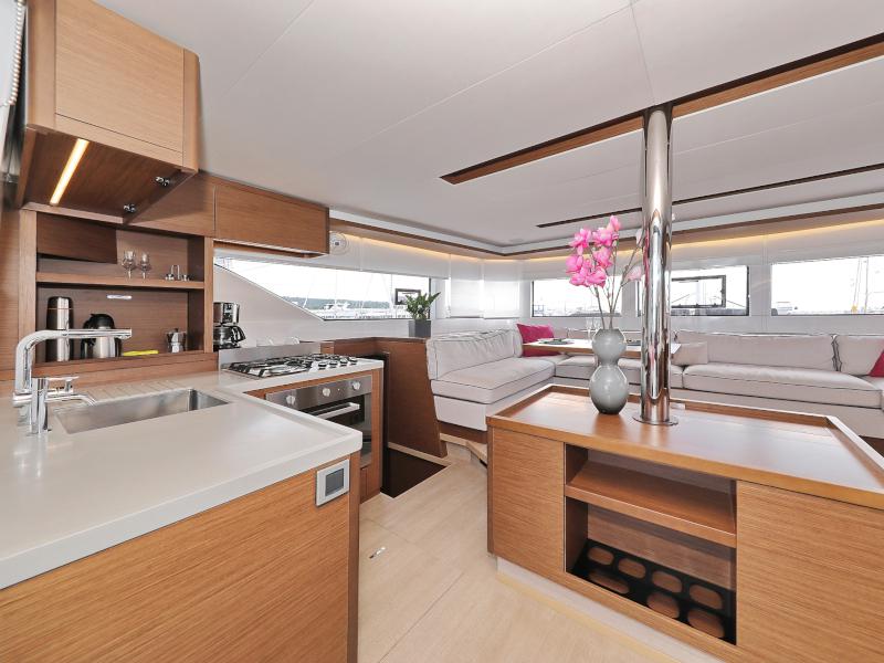 Book yachts online - catamaran - Lagoon 50 - 50 CENT - rent