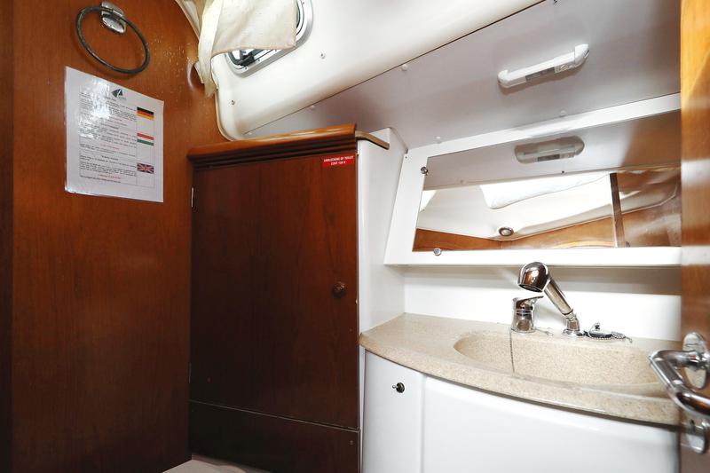 Book yachts online - sailboat - Sun Odyssey 45 - Lejla - rent