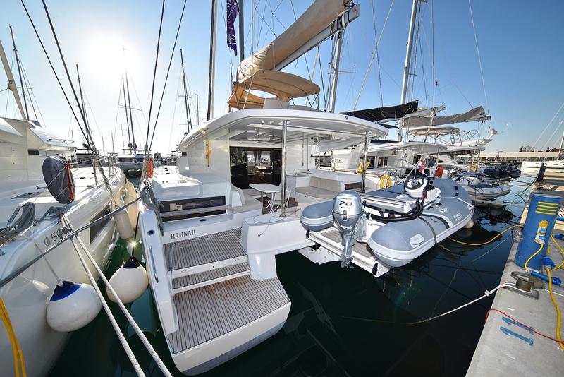 Book yachts online - catamaran - Lagoon 50- owner version - RAGNAR - rent