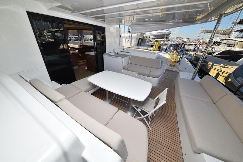 Book yachts online - catamaran - Lagoon 50- owner version - RAGNAR - rent
