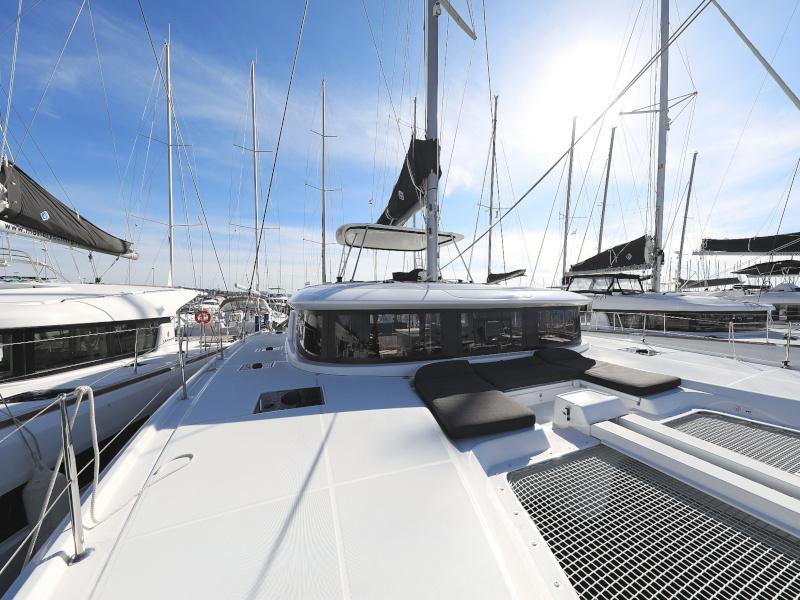 Book yachts online - catamaran - Lagoon 46 - DEEPSEA - rent
