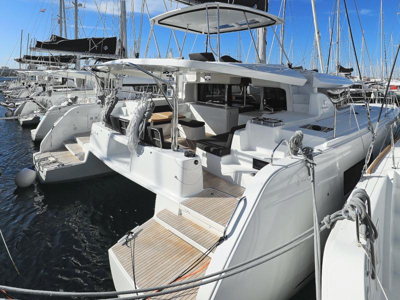 Book yachts online - catamaran - Lagoon 46 - DEEPSEA - rent