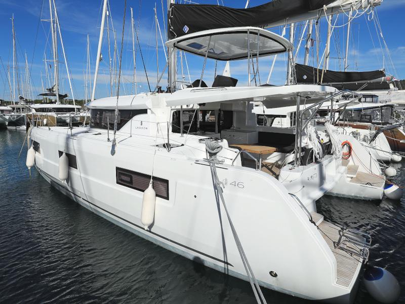 Book yachts online - catamaran - Lagoon 46 - DEEPSEA - rent