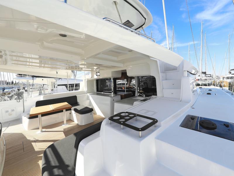 Book yachts online - catamaran - Lagoon 46 - DEEPSEA - rent