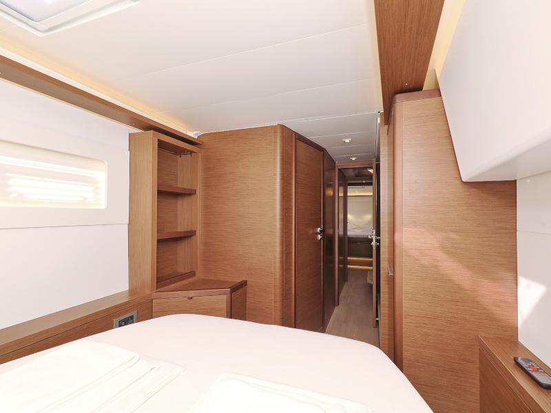 Book yachts online - catamaran - Lagoon 46 - DEEPSEA - rent