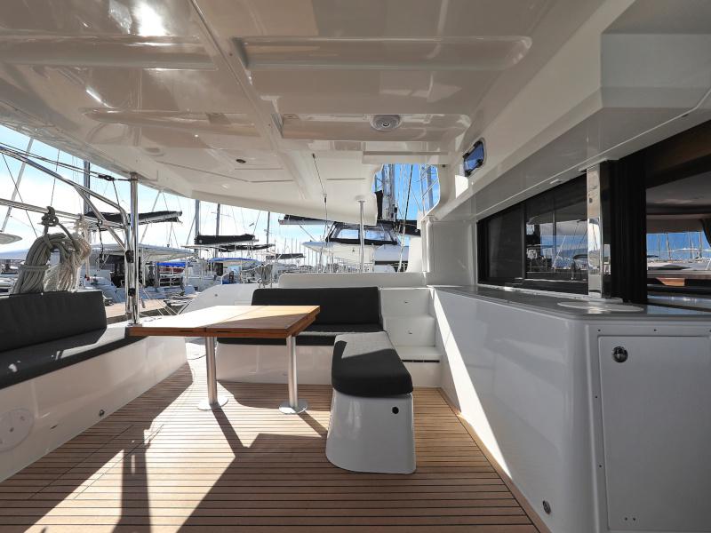Book yachts online - catamaran - Lagoon 46 - DEEPSEA - rent
