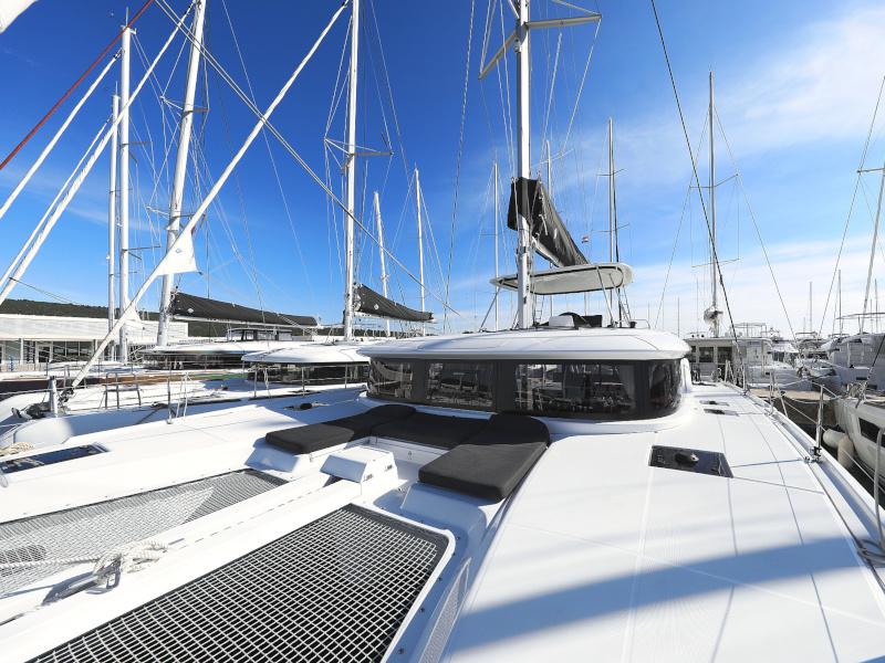 Book yachts online - catamaran - Lagoon 46 - DEEPSEA - rent