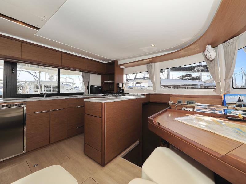 Book yachts online - catamaran - Lagoon 46 - DEEPSEA - rent
