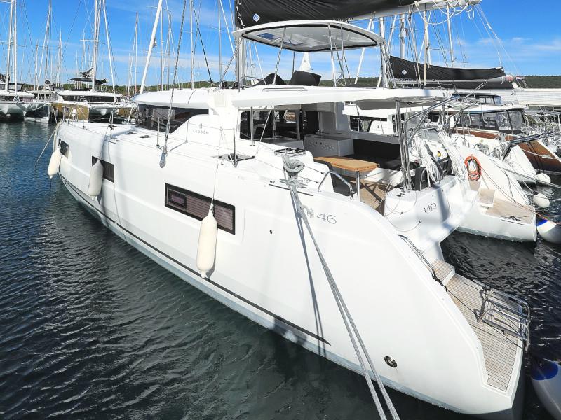 Book yachts online - catamaran - Lagoon 46 - DEEPSEA - rent