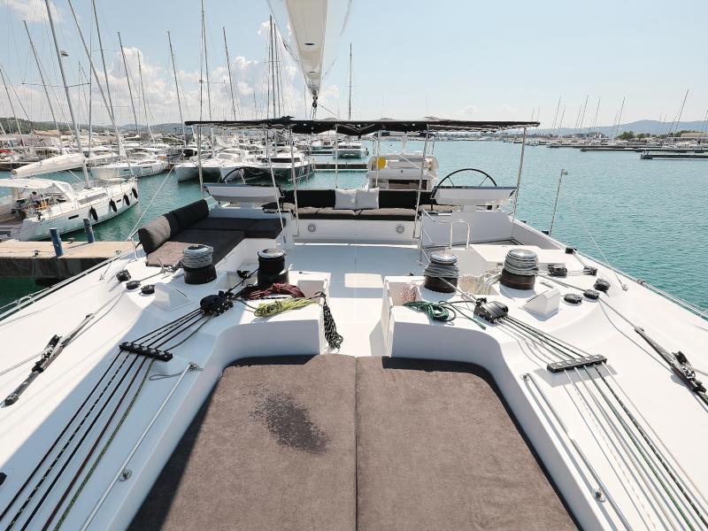 Book yachts online - catamaran - Lagoon 620 - MASTERDREAM  - rent
