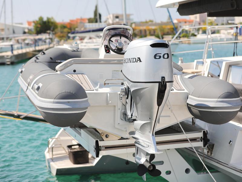 Book yachts online - catamaran - Lagoon 620 - MASTERDREAM  - rent