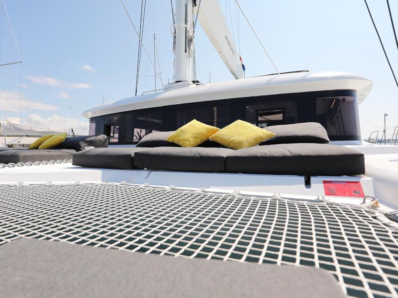 Book yachts online - catamaran - Lagoon 620 - MASTERDREAM  - rent