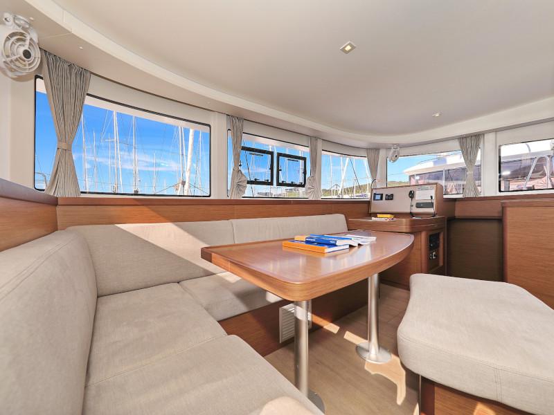 Book yachts online - catamaran - Lagoon 42 - SEA YA - rent