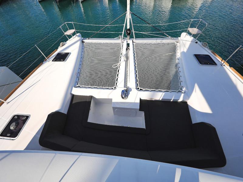 Book yachts online - catamaran - Lagoon 450 F - OLIVER - rent