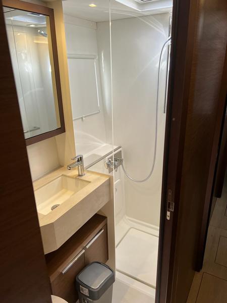 Book yachts online - catamaran - Lagoon 46 - WHY NOT - rent