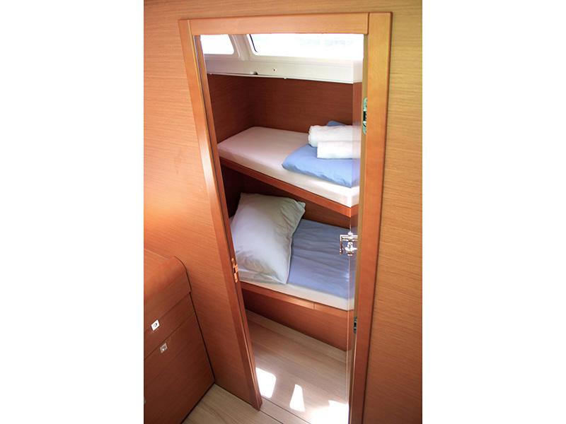 Book yachts online - sailboat - Sun Odyssey 509 - Achilles - rent