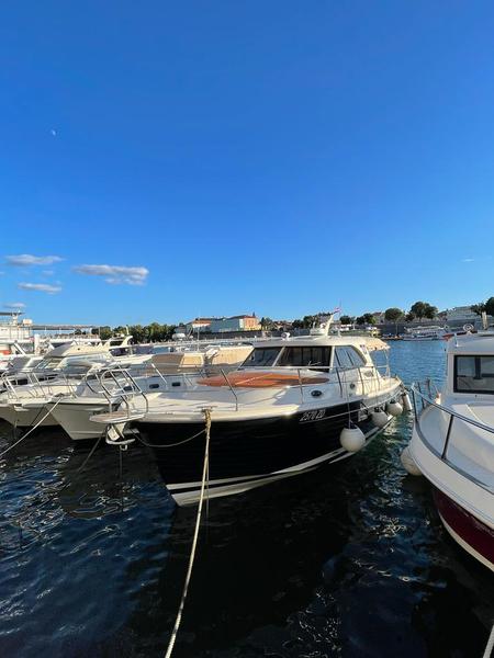 Book yachts online - motorboat - Adriana 36 - Morska Zvijezda 1 - rent