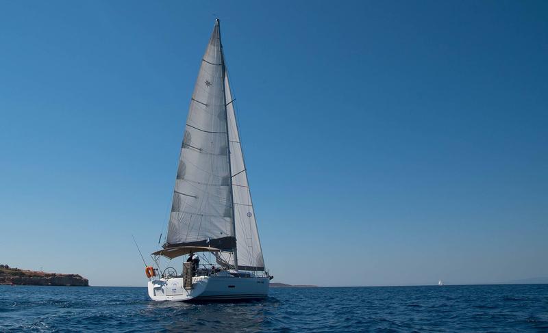 Book yachts online - sailboat - Sun Odyssey 439 - Iva - rent