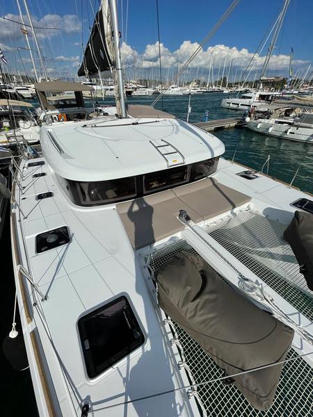 Book yachts online - catamaran - Lagoon 40 - Discovery II - rent