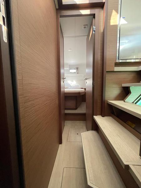 Book yachts online - catamaran - Lagoon 40 - Discovery II - rent