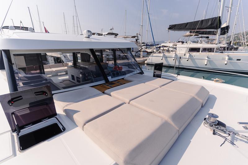 Book yachts online - powercatamaran - MY4.S - DANA - rent