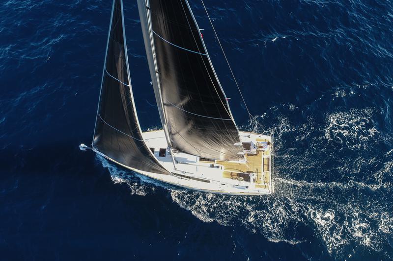 Book yachts online - sailboat - Oceanis 38.1 - Dancefloor - rent