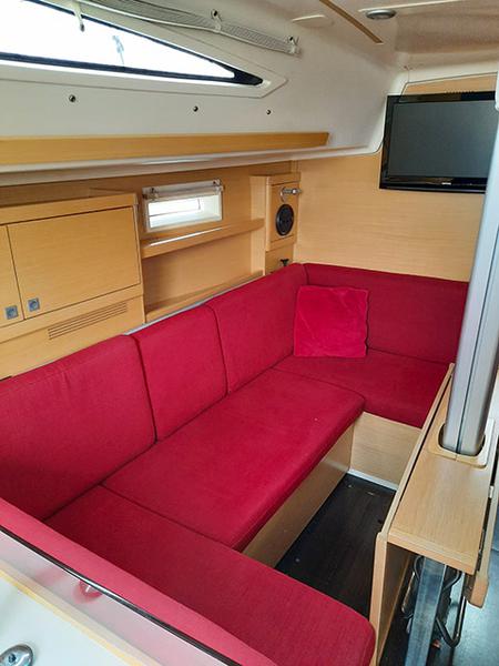 Book yachts online - sailboat - Elan 350 - Sierra - rent