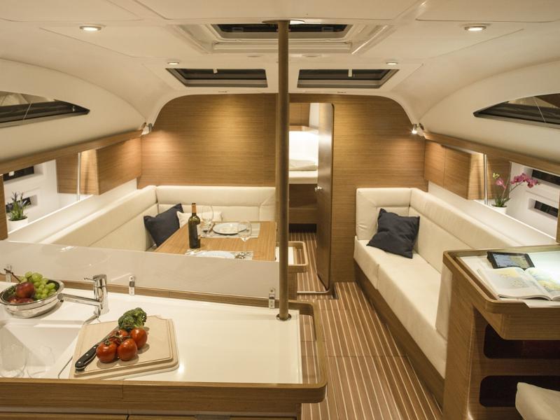 Book yachts online - sailboat - Elan 45 Impression - Sirius - rent