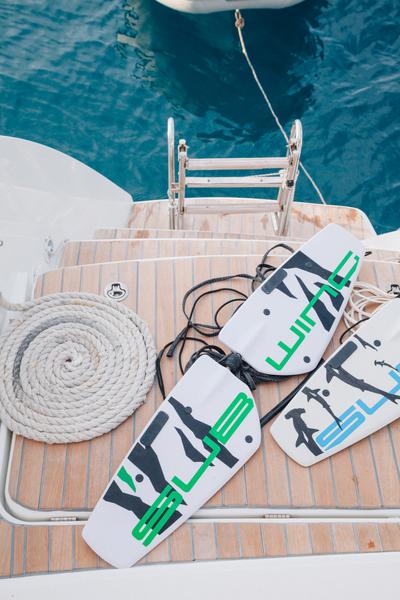 Book yachts online - catamaran - Lagoon 450 Fly - IRIS IV - rent