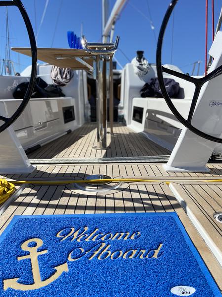 Book yachts online - sailboat - Dehler 38 SQ - Blue Eye - rent