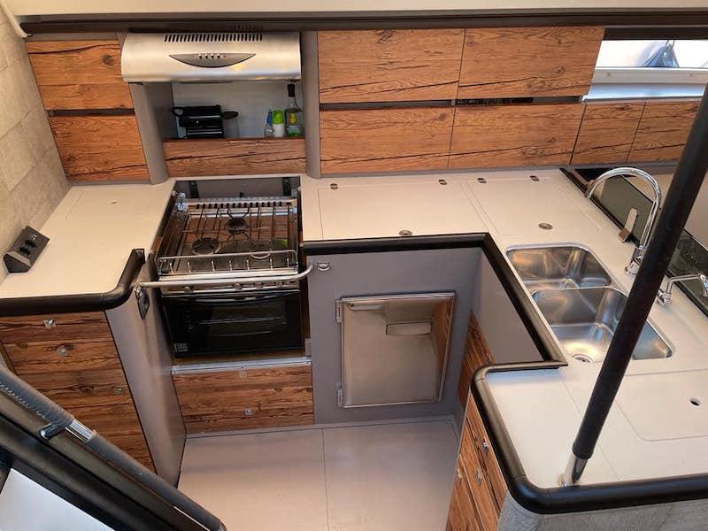 Book yachts online - sailboat - Jeanneau 57 - CHAMPAGNE - rent