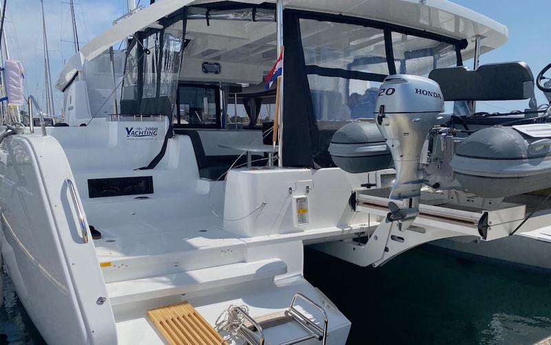 Book yachts online - catamaran - Lagoon 46 - RURU - rent