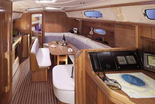 Book yachts online - sailboat - Bavaria 39 Cruiser - EC- 39B-06-G - rent