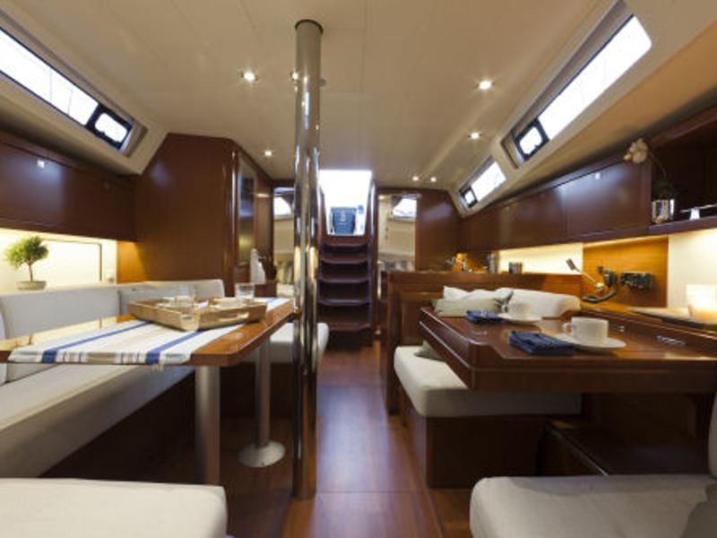 Book yachts online - sailboat - Oceanis 41 - EC- O41-15-G - rent