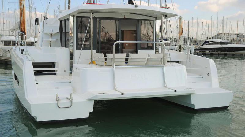 Book yachts online - catamaran - Bali 4.1/4WC - PRES- BB4-20-G - rent
