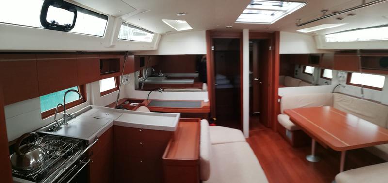 Book yachts online - sailboat - Oceanis 51.1 - TRUE WIND - rent