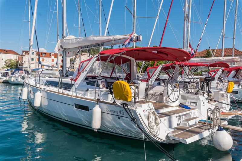 Book yachts online - sailboat - Oceanis 45 - ZOA - rent