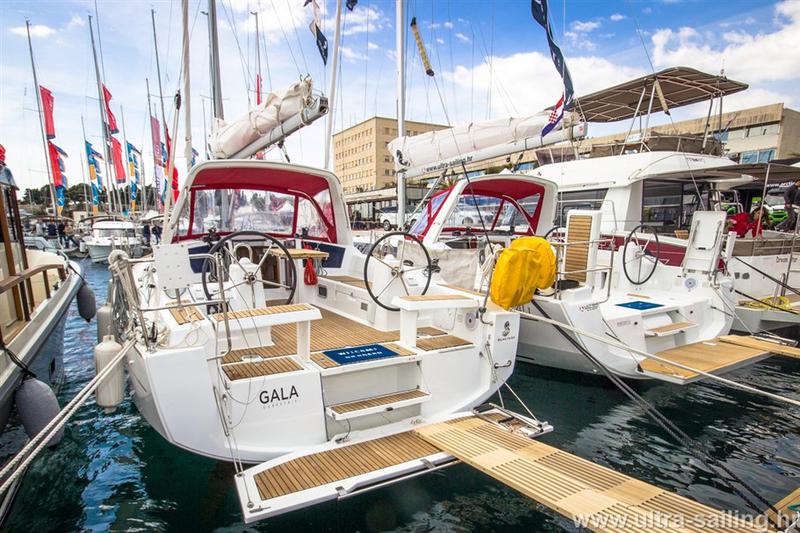 Book yachts online - sailboat - Oceanis 35 - GALA - rent