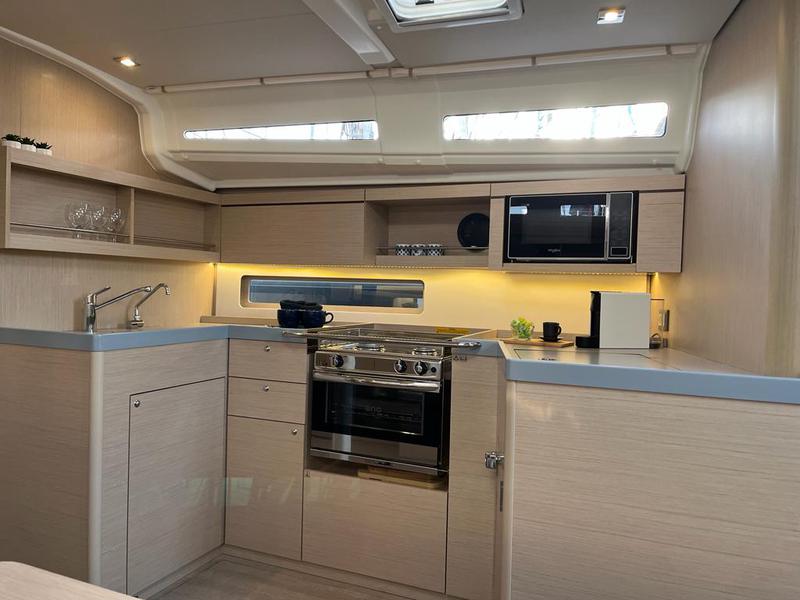 Book yachts online - sailboat - Oceanis 40.1 - MILA - rent