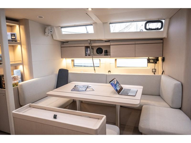 Book yachts online - sailboat - Oceanis 46.1 - 5 cab - SUMMER SPIRIT - rent