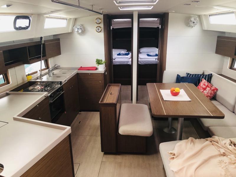 Book yachts online - sailboat - Oceanis 46.1 - 5 cab - PRINCESS MIA - rent