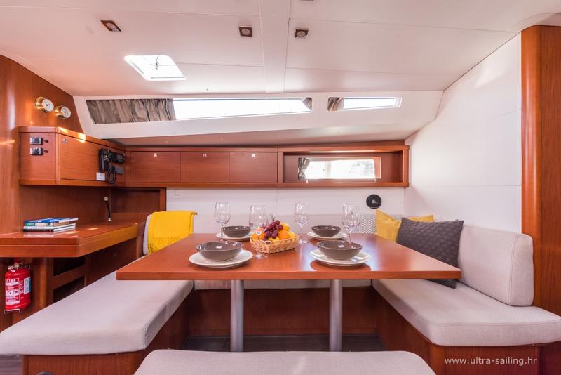 Book yachts online - sailboat - Oceanis 48 - FLOU - rent