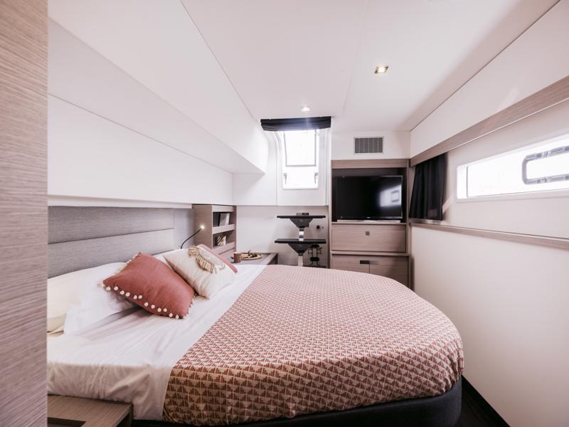 Book yachts online - catamaran - Aura 51 - COSMOS - rent