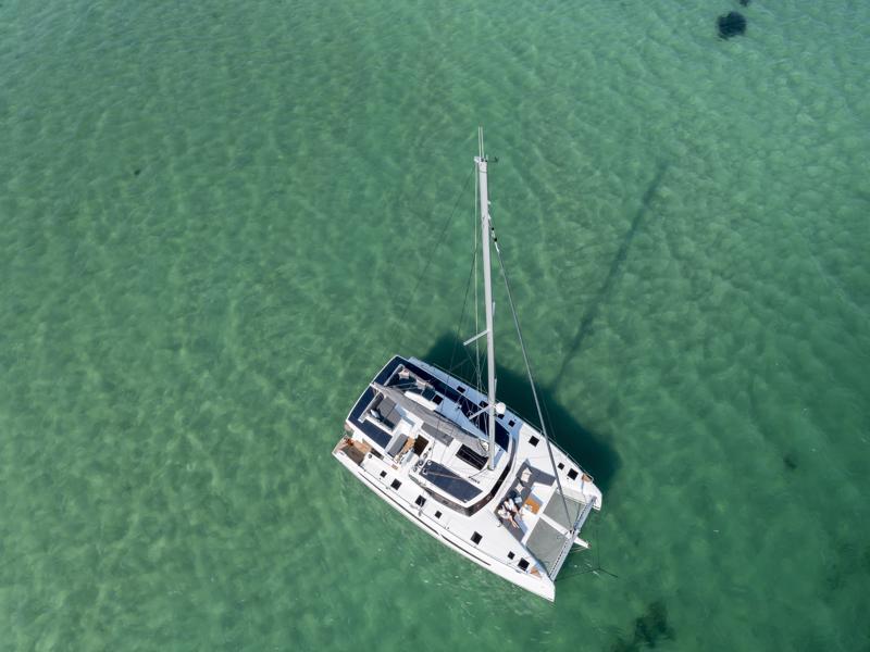 Book yachts online - catamaran - Aura 51 - COSMOS - rent