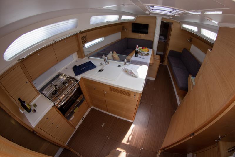 Book yachts online - sailboat - X-Yacht 4-3 - JUNIBAX - rent